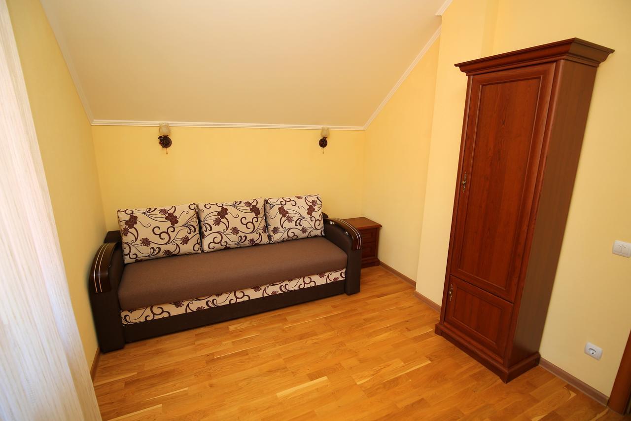 Пори Року Guest House Sinyak  Bagian luar foto